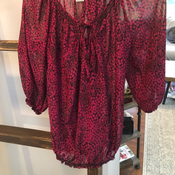 Max Studio Top - Picture 2 of 5